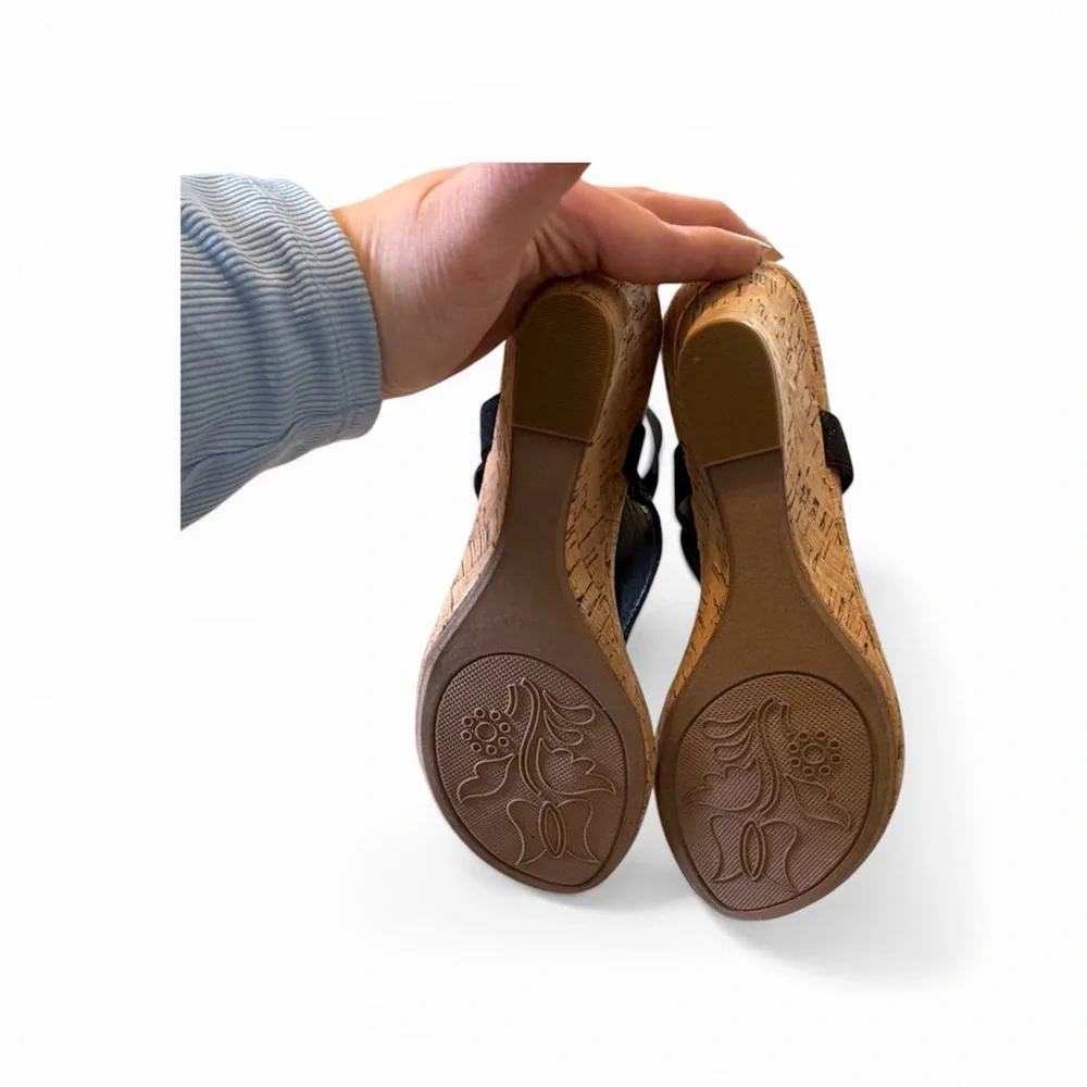 White Mountain All Good Black Cork Wedge Thong Sandals Size 11 - Picture 6 of 10